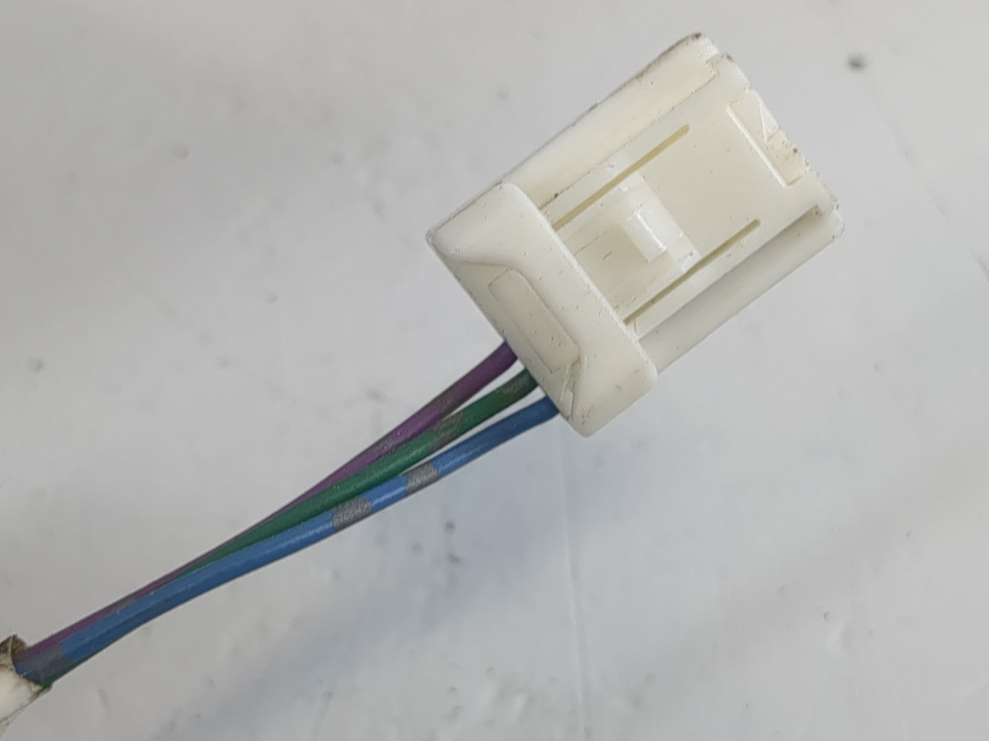 2013-2015 Nissan Sentra Passenger Side View Mirror - Right Door Mirror OEM Used - Oemusedautoparts1.com