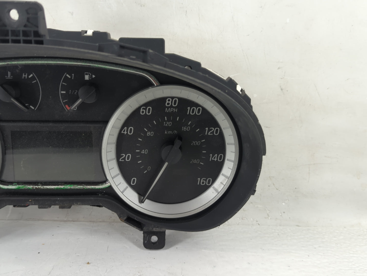 2014-2015 Nissan Sentra Instrument Cluster Speedometer Gauges P/N:248109AM0D Fits Fits 2014 2015 OEM Used Auto Parts - Oemus