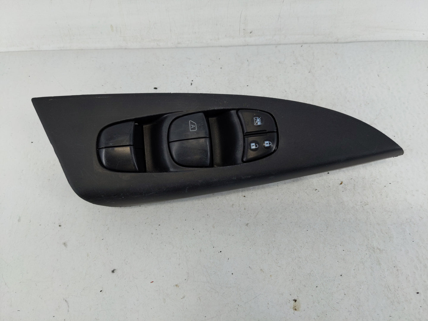2013-2019 Nissan Sentra Master Power Window Switch Replacement Driver Side Left P/N:25401 3SH1A Fits OEM Used Auto Parts - O