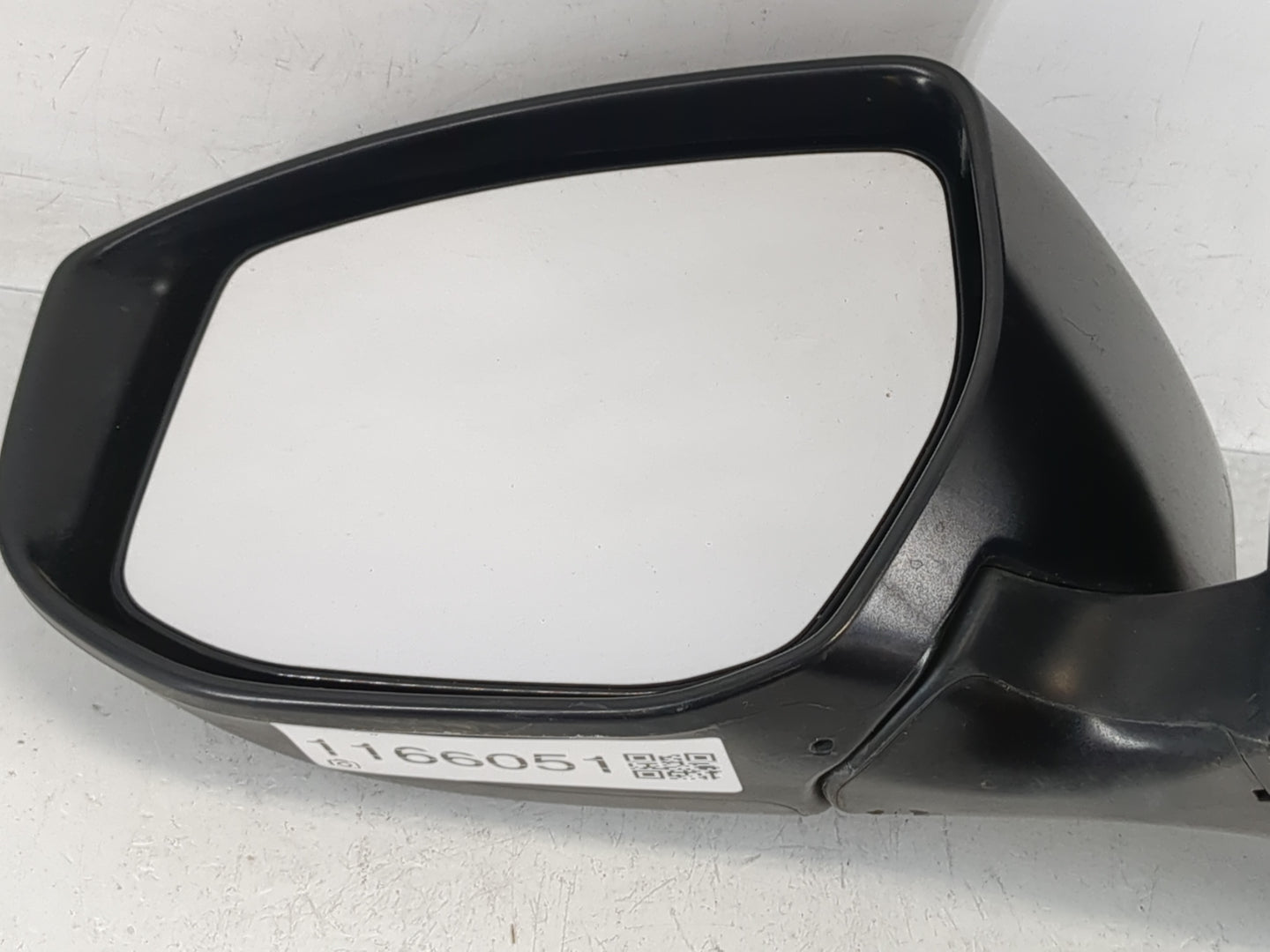 2013-2015 Nissan Sentra Driver Side View Mirror - Left Door Mirror OEM Used - Oemusedautoparts1.com