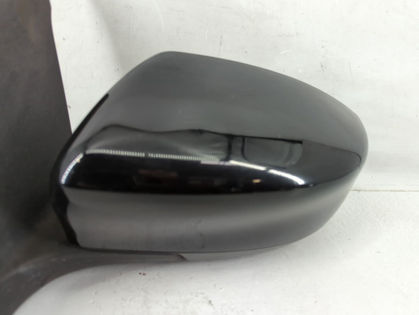 2013-2015 Nissan Sentra Driver Side View Mirror - Left Door Mirror OEM Used - Oemusedautoparts1.com