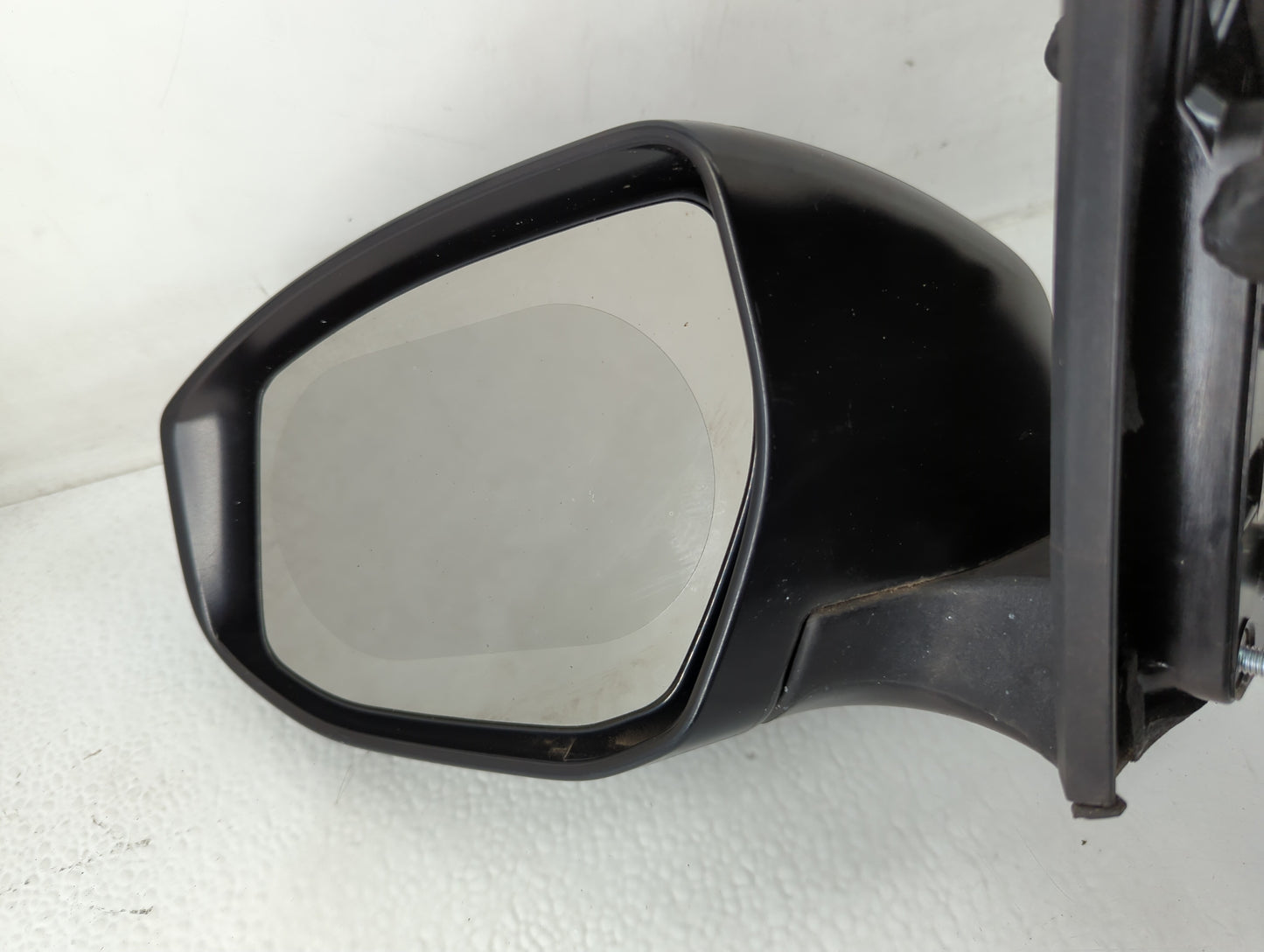 2013-2015 Nissan Sentra Driver Side View Mirror - Left Door Mirror OEM Used - Oemusedautoparts1.com