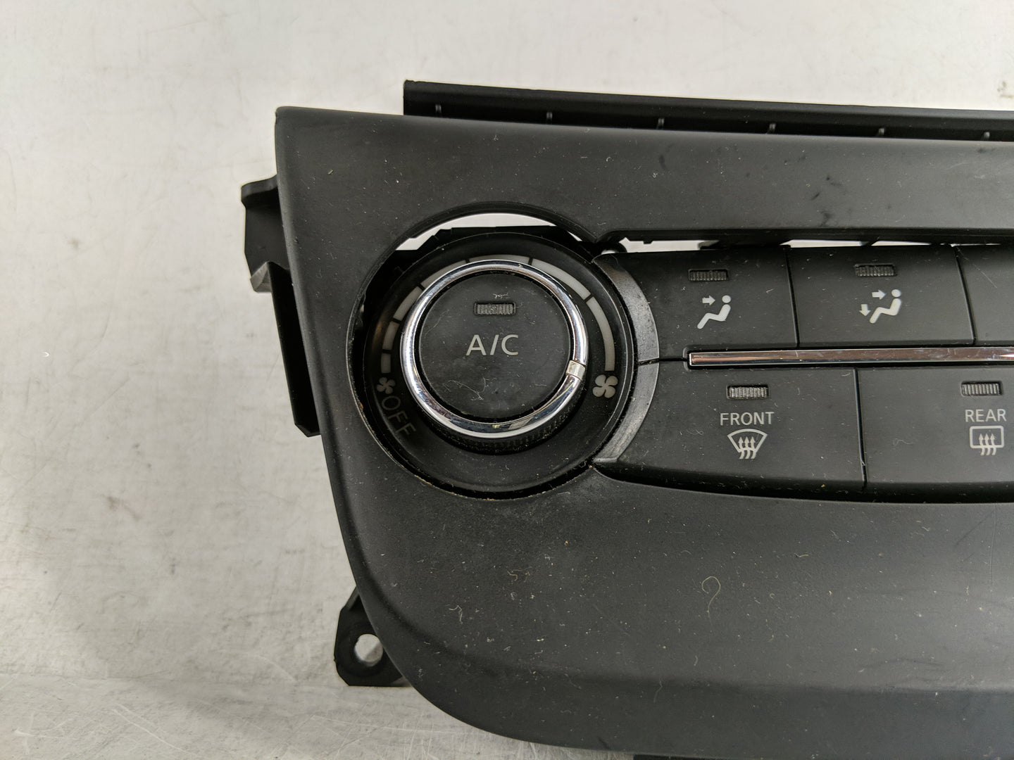 2015-2017 Nissan Sentra Climate Control Module Temperature AC/Heater Replacement P/N:275004AT2A Fits Fits 2015 2016 2017 OEM