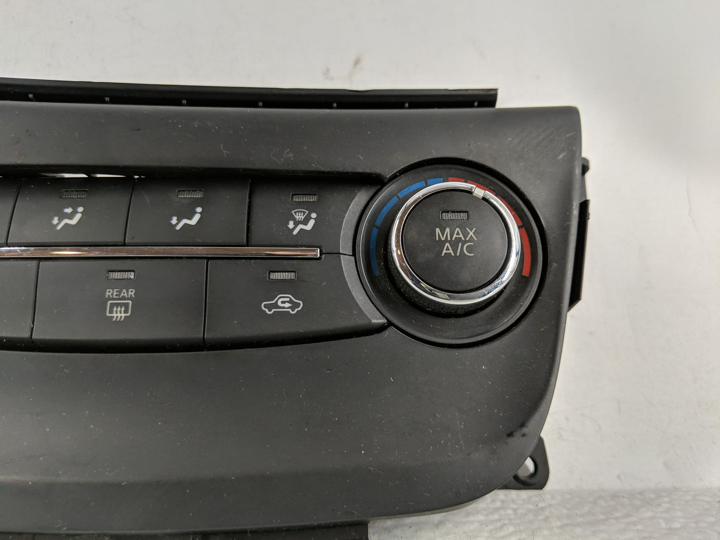 2015-2017 Nissan Sentra Climate Control Module Temperature AC/Heater Replacement P/N:275004AT2A Fits Fits 2015 2016 2017 OEM