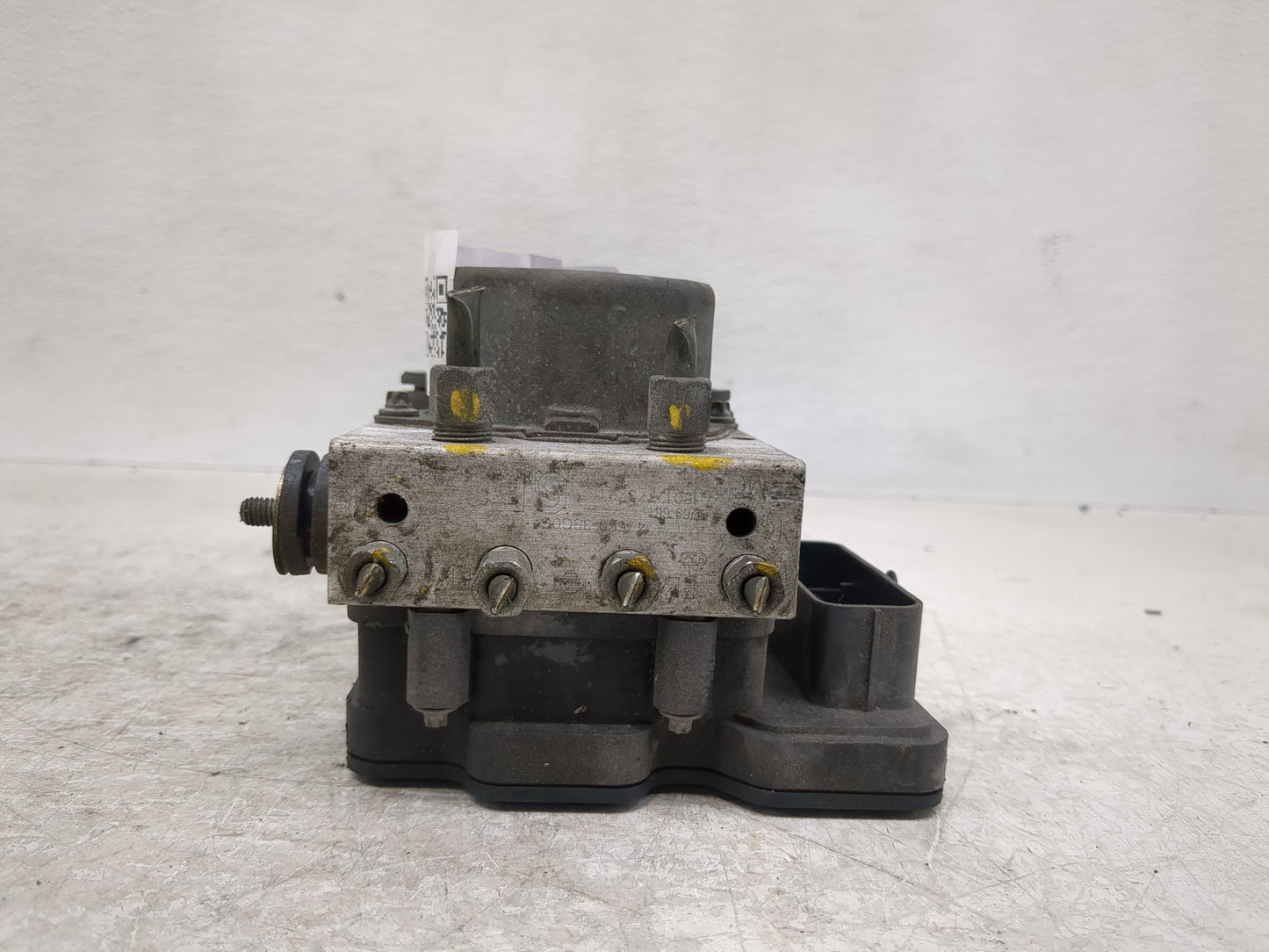 2014-2015 Nissan Sentra ABS Pump Control Module Replacement P/N:0265956096 2265106527 Fits Fits 2014 2015 OEM Used Auto Part