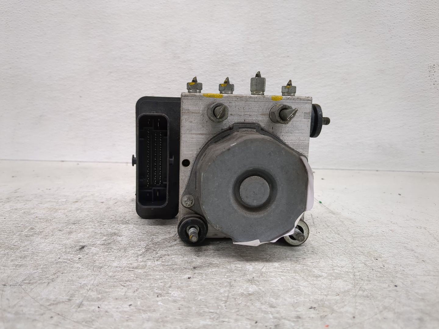 2014-2015 Nissan Sentra ABS Pump Control Module Replacement P/N:0265956096 2265106527 Fits Fits 2014 2015 OEM Used Auto Part