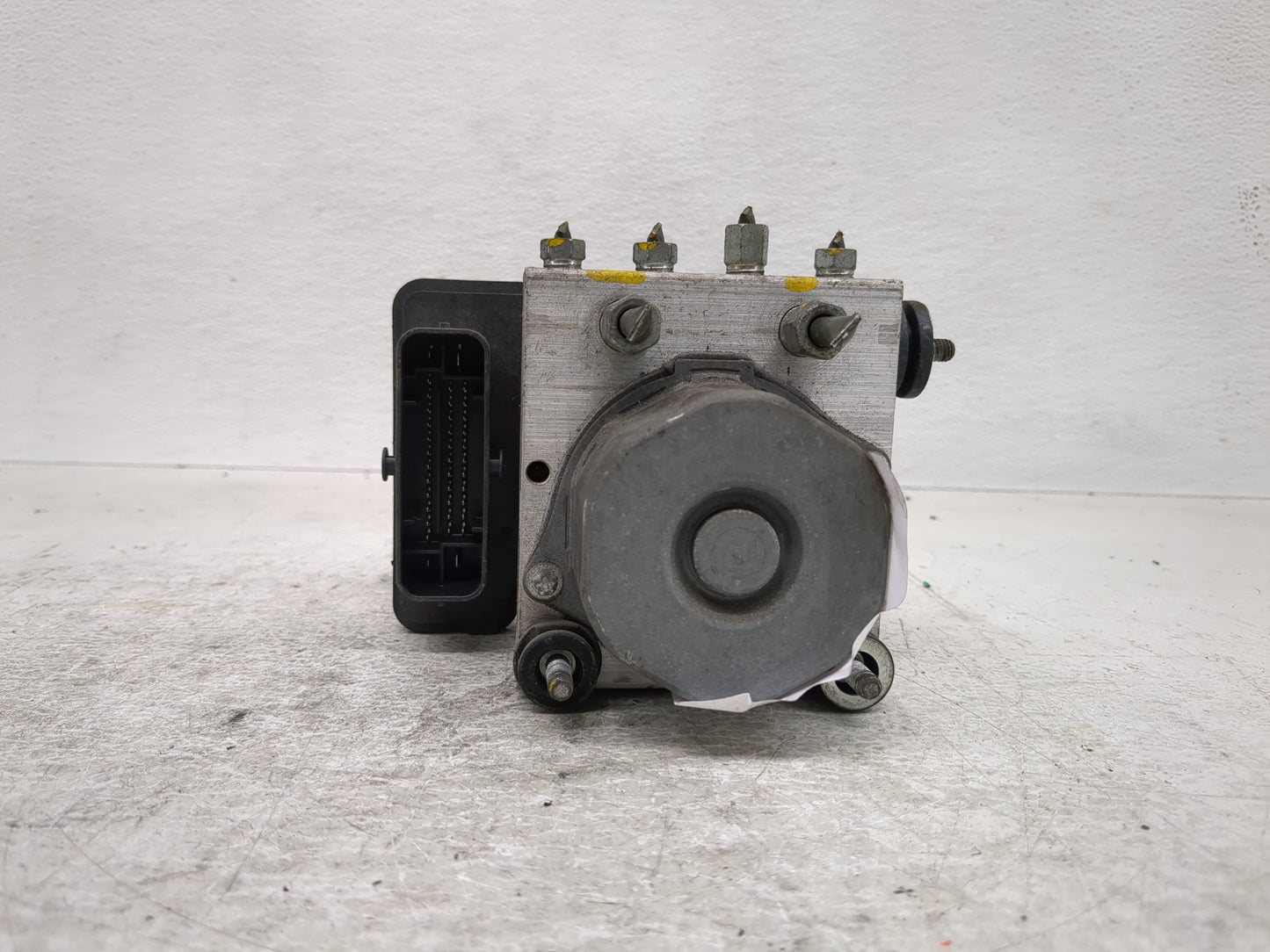 2014-2015 Nissan Sentra ABS Pump Control Module Replacement P/N:0265956096 2265106527 Fits Fits 2014 2015 OEM Used Auto Part