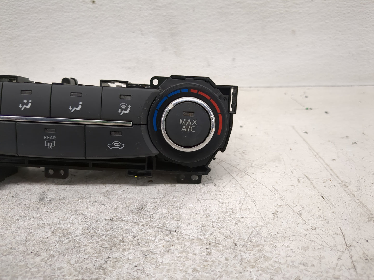 2015-2017 Nissan Sentra Climate Control Module Temperature AC/Heater Replacement Fits Fits 2015 2016 2017 OEM Used Auto Part