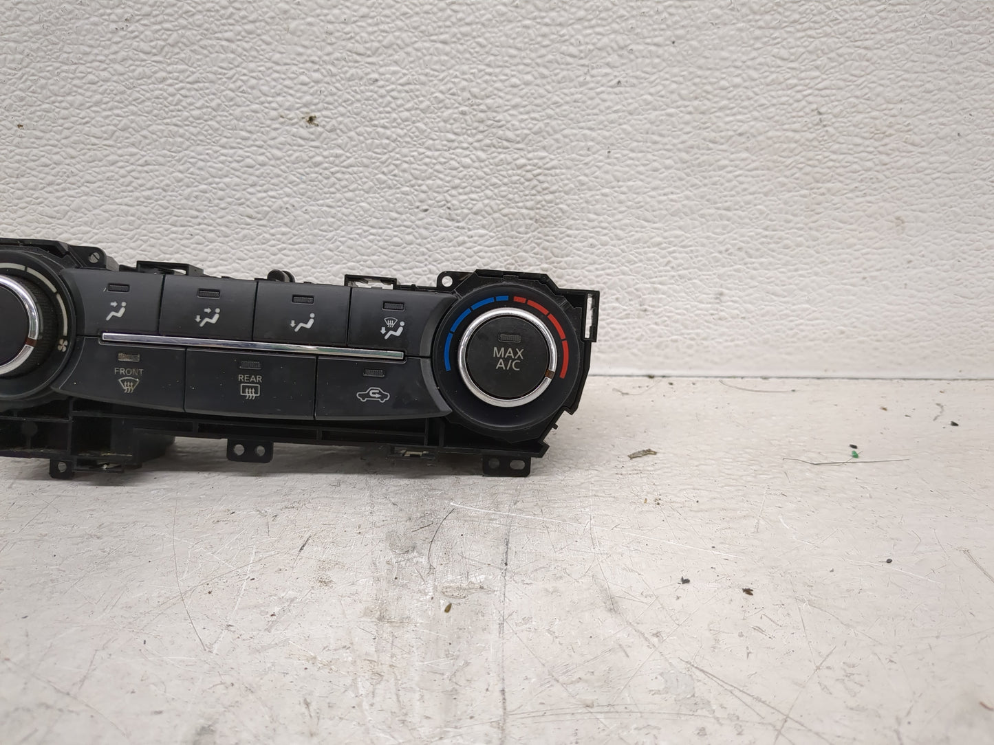 2015-2017 Nissan Sentra Climate Control Module Temperature AC/Heater Replacement Fits Fits 2015 2016 2017 OEM Used Auto Part
