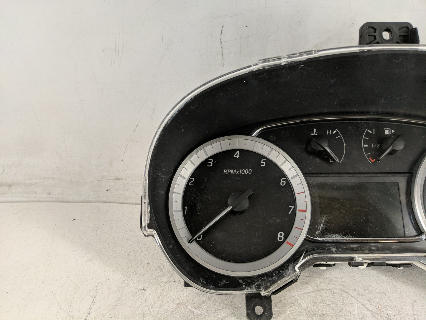 2014-2015 Nissan Sentra Instrument Cluster Speedometer Gauges Fits Fits 2014 2015 OEM Used Auto Parts - Oemusedautoparts1.co