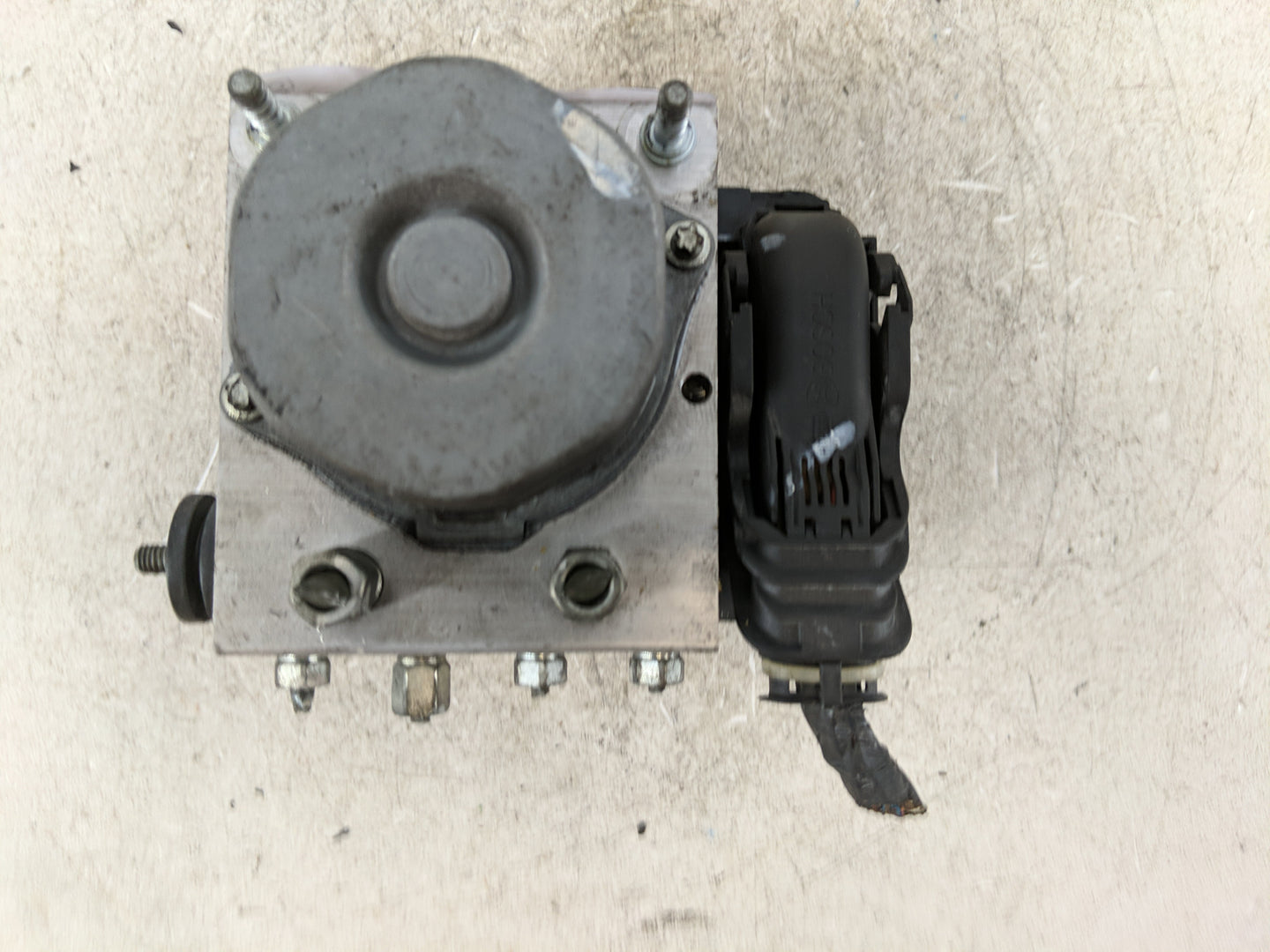 2015 Nissan Sentra ABS Pump Control Module Replacement P/N:02 02690 0265956165, 2265106527 Fits OEM Used Auto Parts - Oemuse