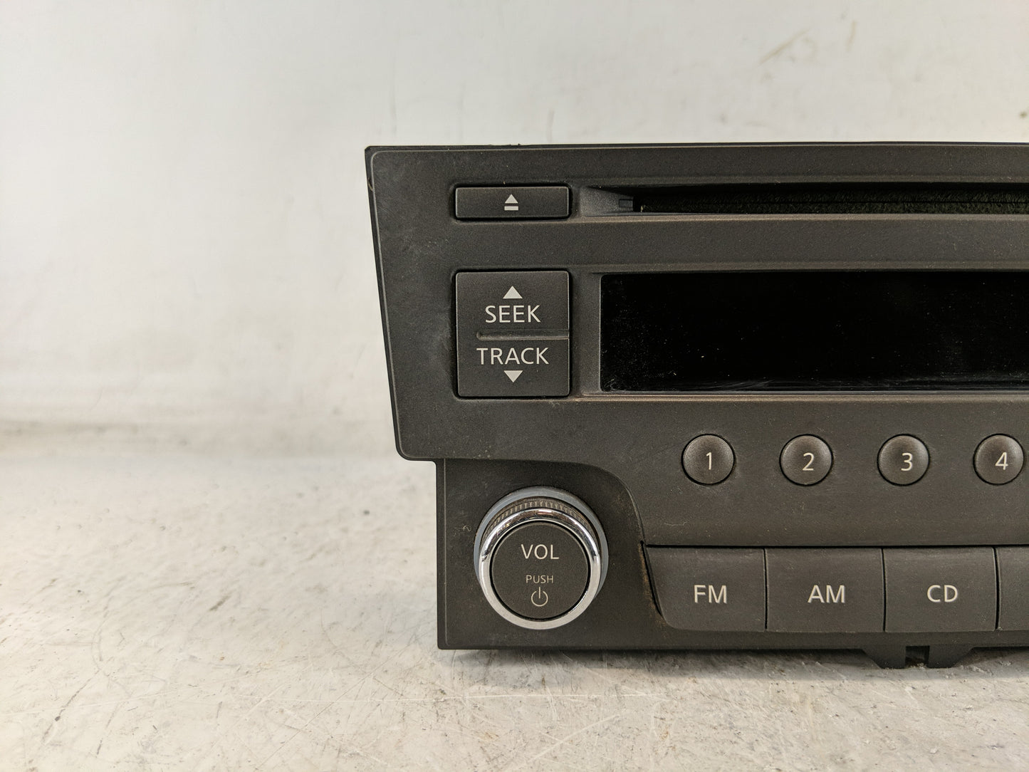 2013-2014 Nissan Sentra Radio AM FM Cd Player Receiver Replacement P/N:28185 3RA2A Fits Fits 2013 2014 OEM Used Auto Parts -