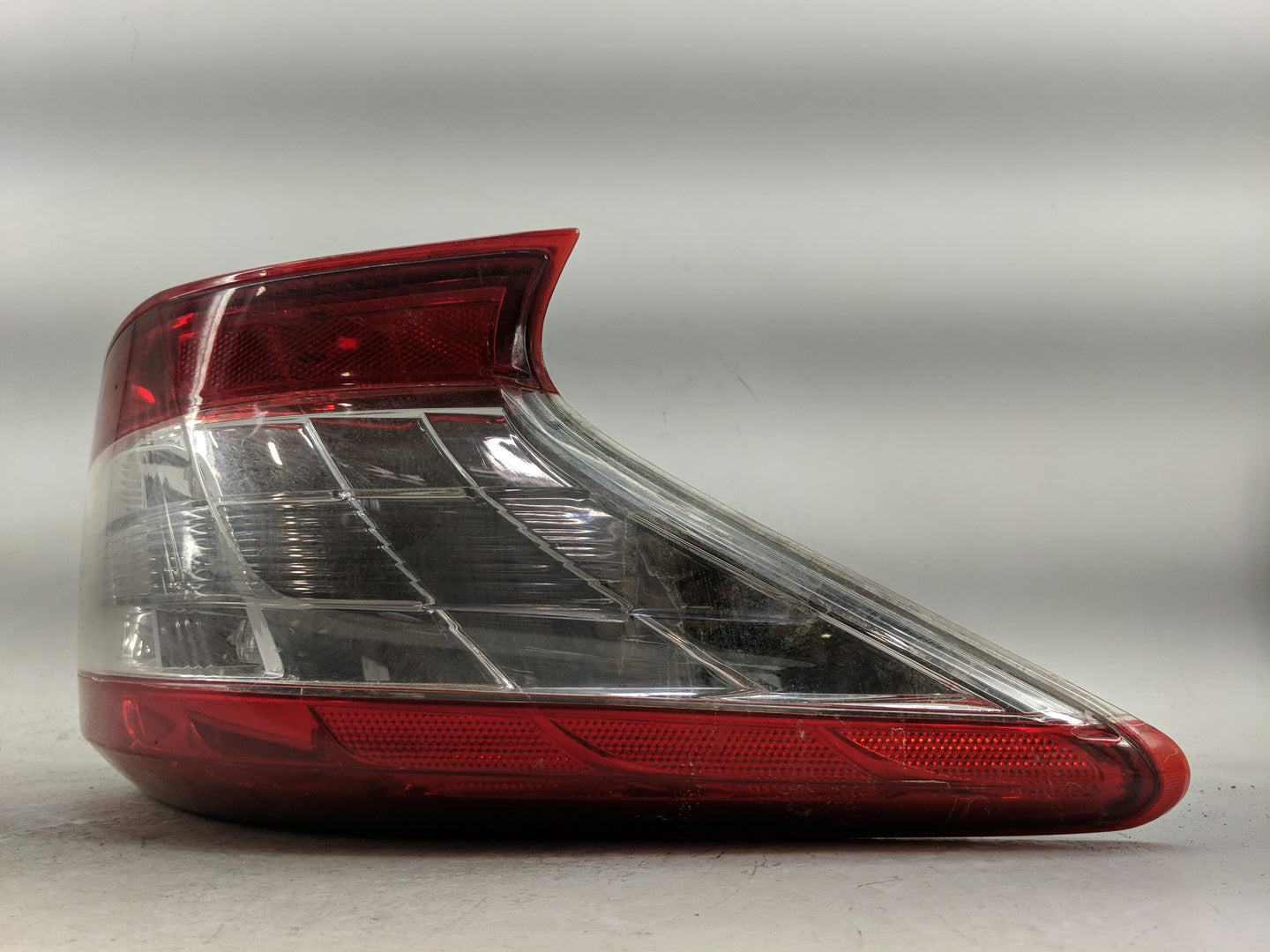 2013-2015 Nissan Sentra Tail Light Assembly Driver Left OEM P/N:315-1979L-AC Fits Fits 2013 2014 2015 OEM Used Auto Parts - 
