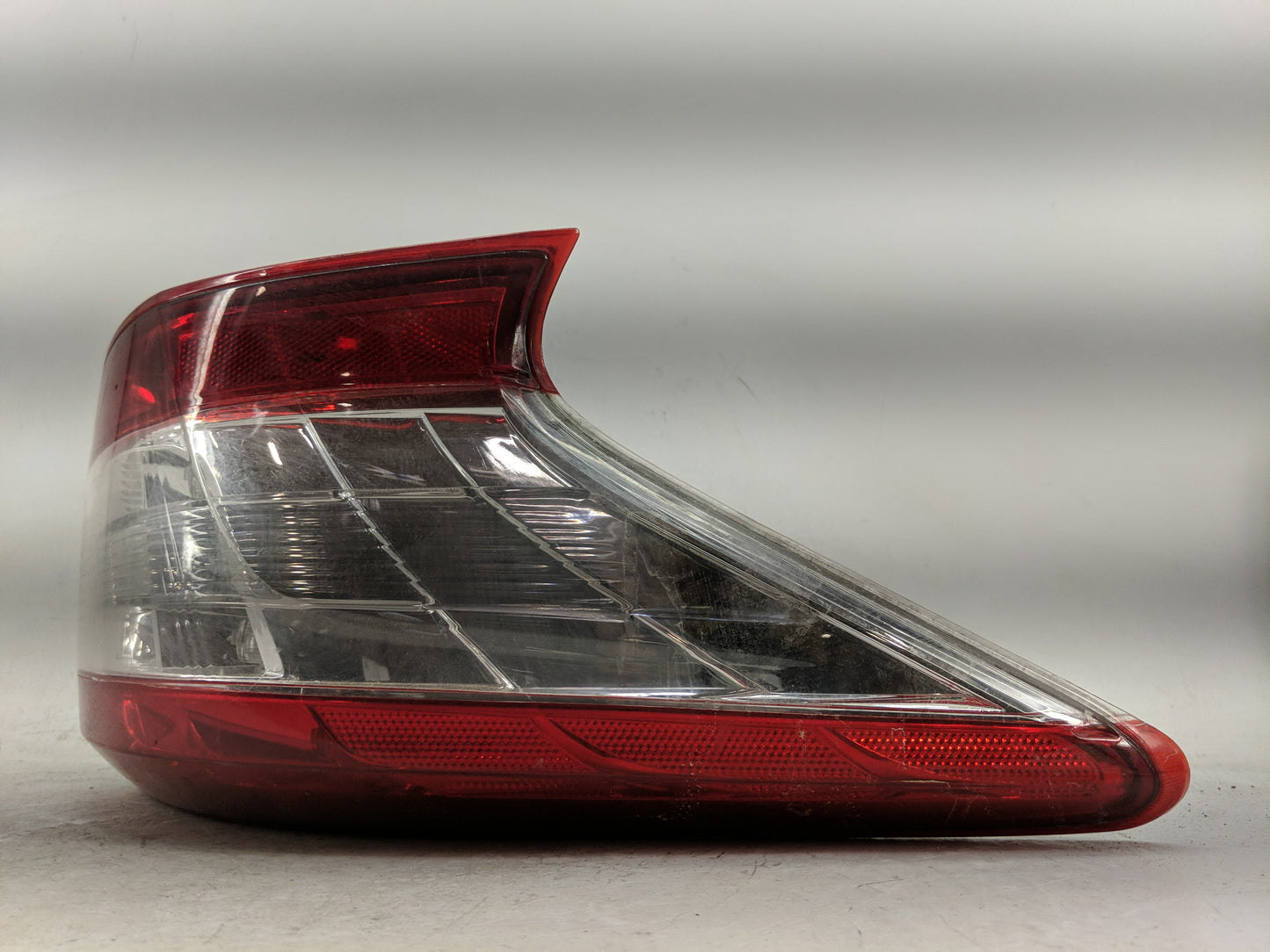 2013-2015 Nissan Sentra Tail Light Assembly Driver Left OEM P/N:315-1979L-AC Fits Fits 2013 2014 2015 OEM Used Auto Parts - 
