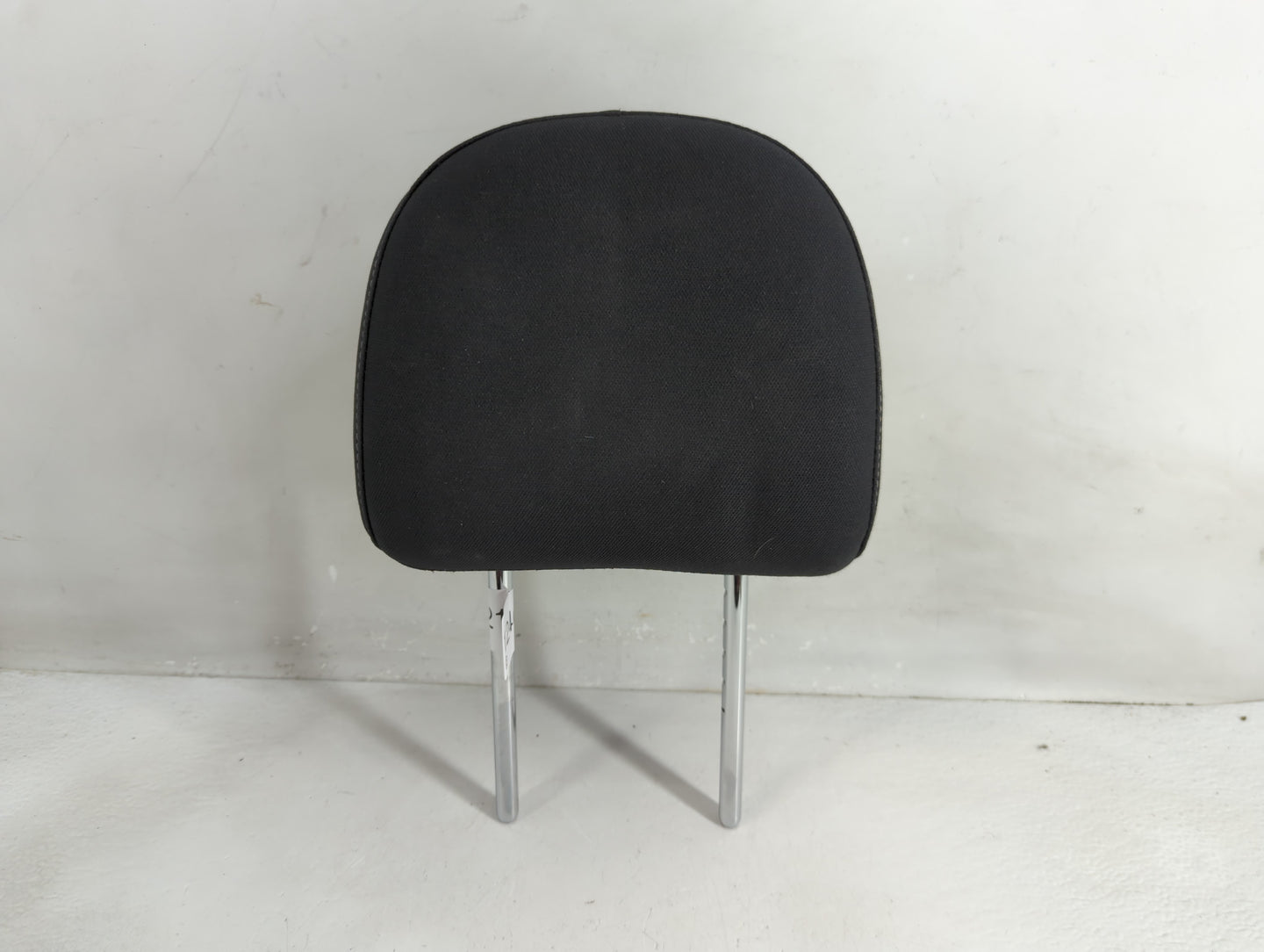 2015 Nissan Sentra Headrest Head Rest Rear Seat Fits OEM Used Auto Parts - Oemusedautoparts1.com