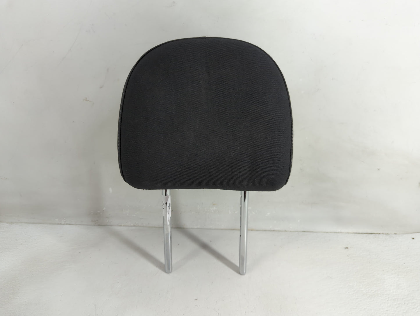 2015 Nissan Sentra Headrest Head Rest Rear Seat Fits OEM Used Auto Parts - Oemusedautoparts1.com