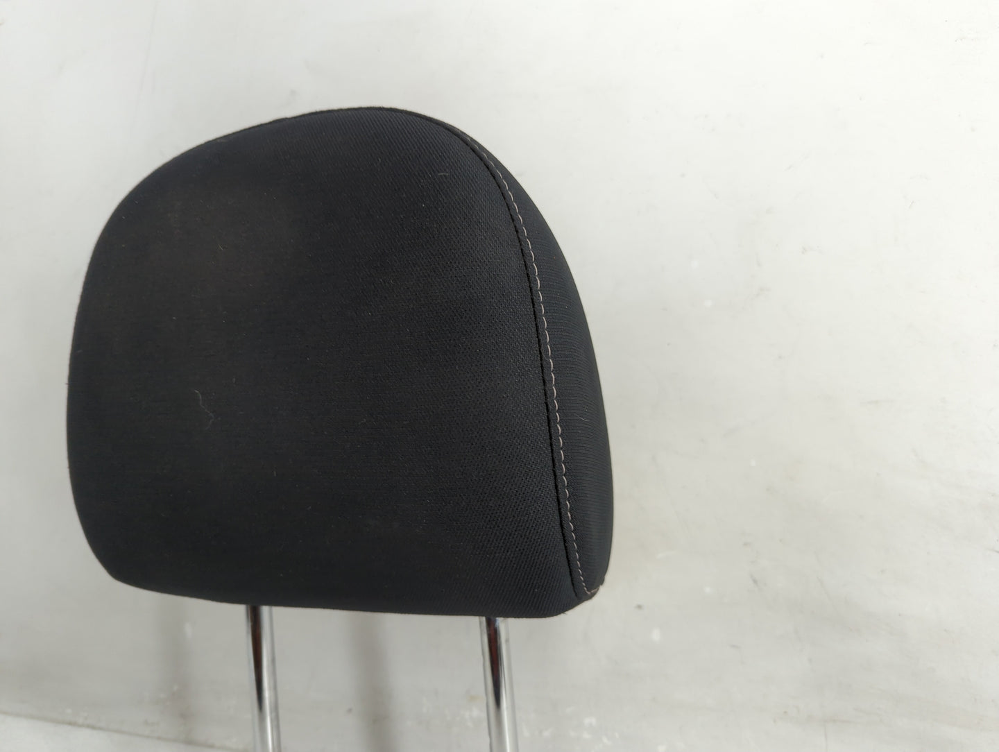 2015 Nissan Sentra Headrest Head Rest Front Driver Passenger Seat Fits OEM Used Auto Parts - Oemusedautoparts1.com