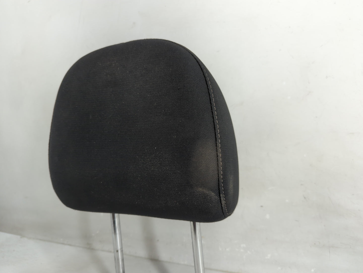2015 Nissan Sentra Headrest Head Rest Front Driver Passenger Seat Fits OEM Used Auto Parts - Oemusedautoparts1.com