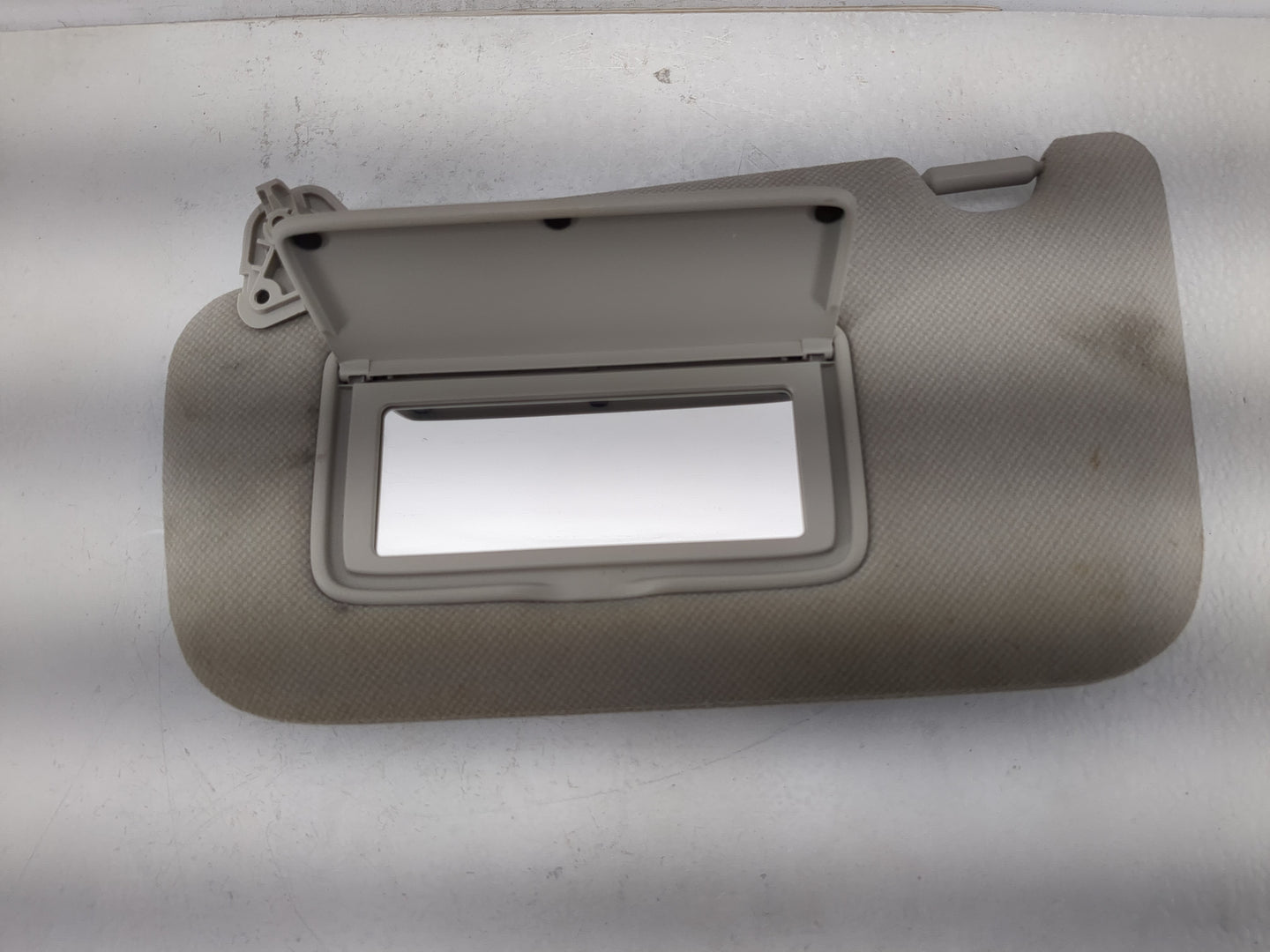 2013-2019 Nissan Sentra Sun Visor Shade Replacement Driver Left Mirror Fits Fits 2012 2013 2014 2015 2016 2017 2018 2019 OEM