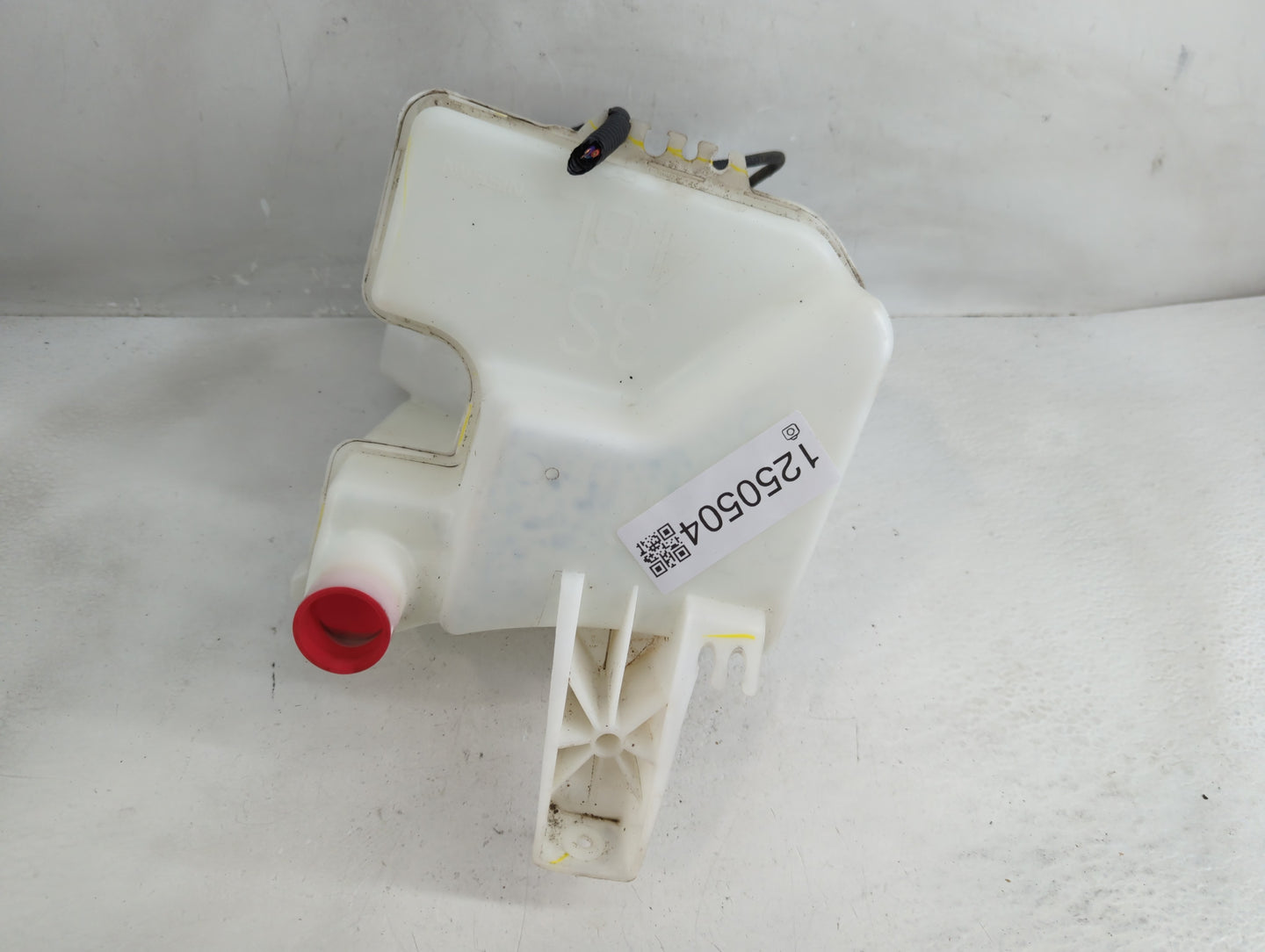 2013-2015 Nissan Sentra Windshield Washer Fluid Reservoir Bottle Oem - Oemusedautoparts1.com