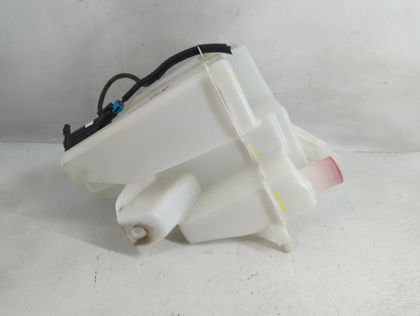2013-2015 Nissan Sentra Windshield Washer Fluid Reservoir Bottle Oem - Oemusedautoparts1.com