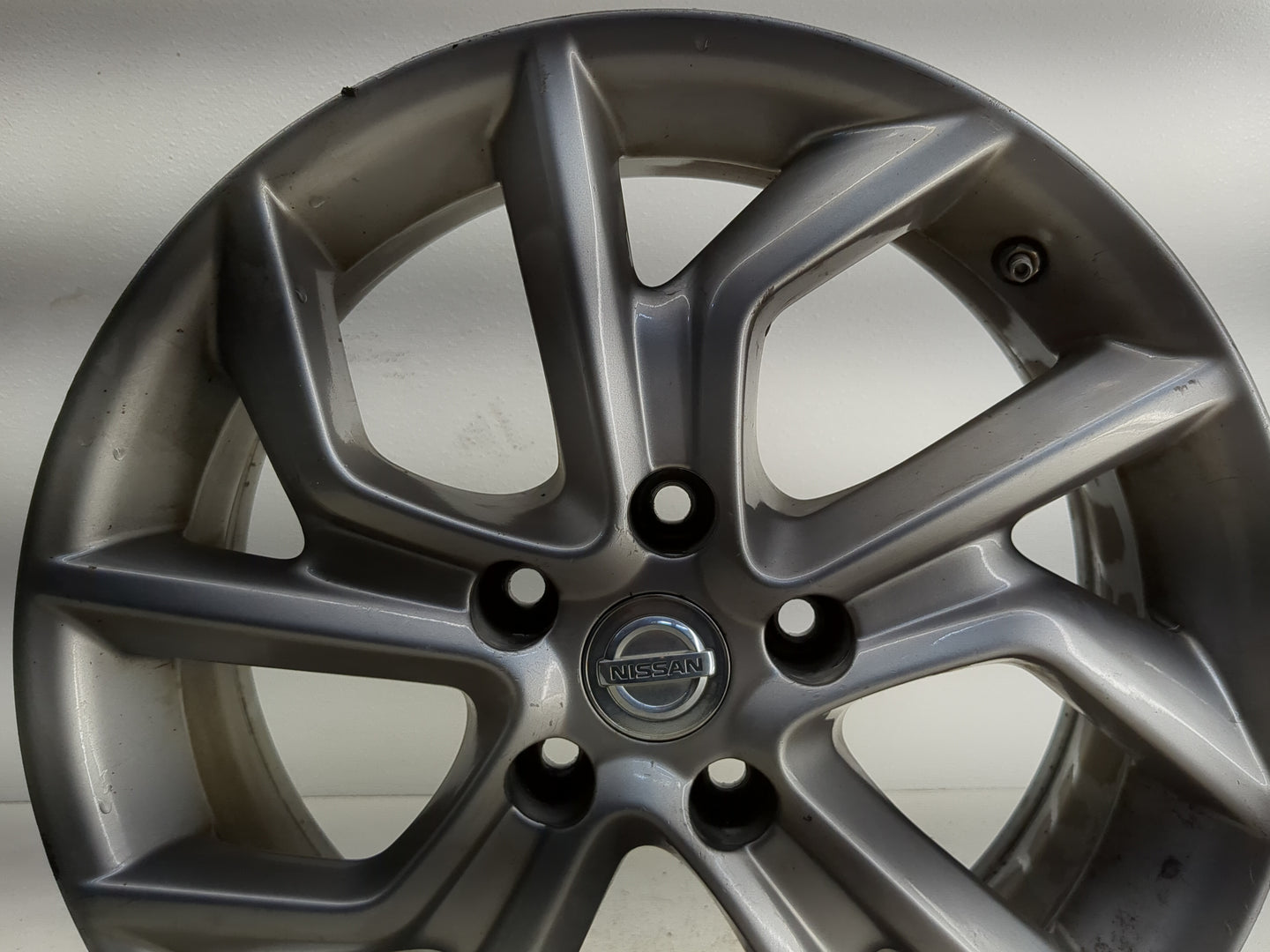 2013-2015 Nissan Sentra Oem Wheel Rim - Oemusedautoparts1.com