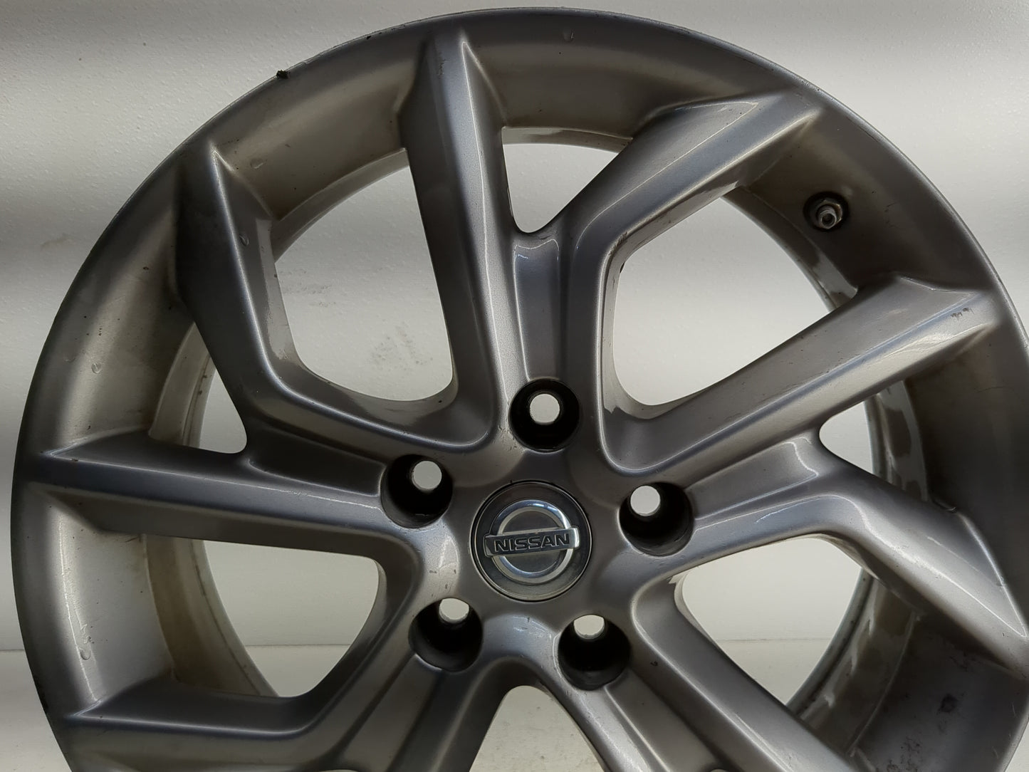 2013-2015 Nissan Sentra Oem Wheel Rim - Oemusedautoparts1.com