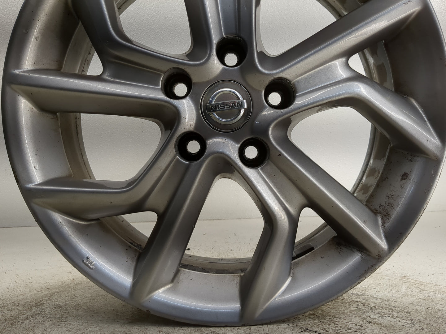 2013-2015 Nissan Sentra Oem Wheel Rim - Oemusedautoparts1.com