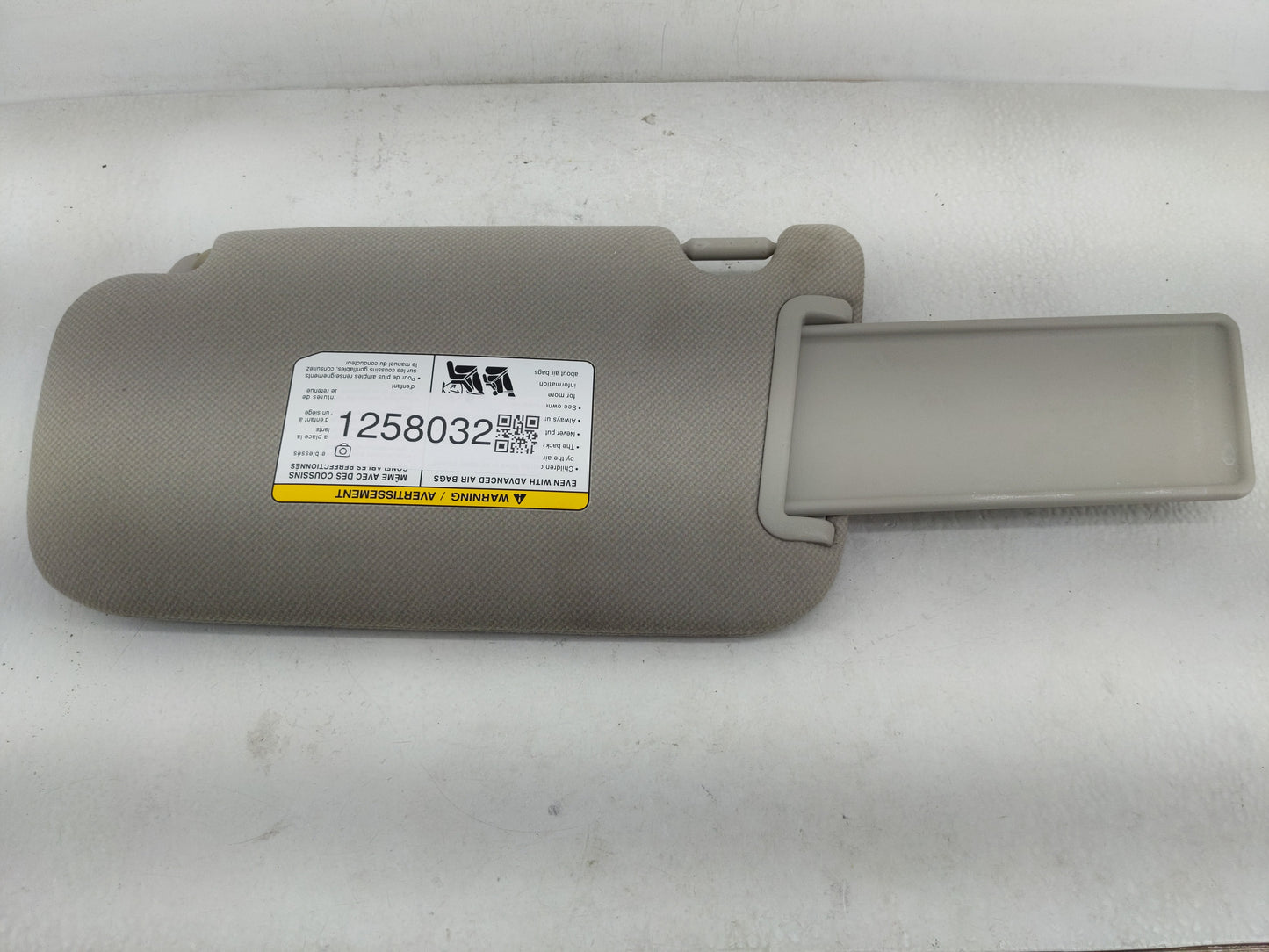 2013-2019 Nissan Sentra Sun Visor Shade Replacement Passenger Right Mirror Fits Fits 2012 2013 2014 2015 2016 2017 2018 2019