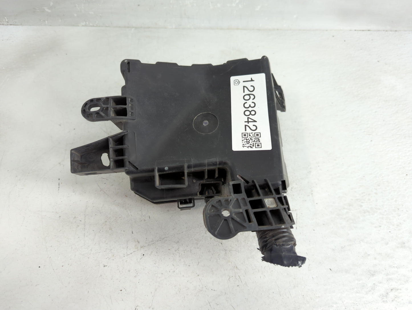 2013-2019 Nissan Sentra Fusebox Fuse Box Panel Relay Module Fits Fits 2013 2014 2015 2016 2017 2018 2019 OEM Used Auto Parts