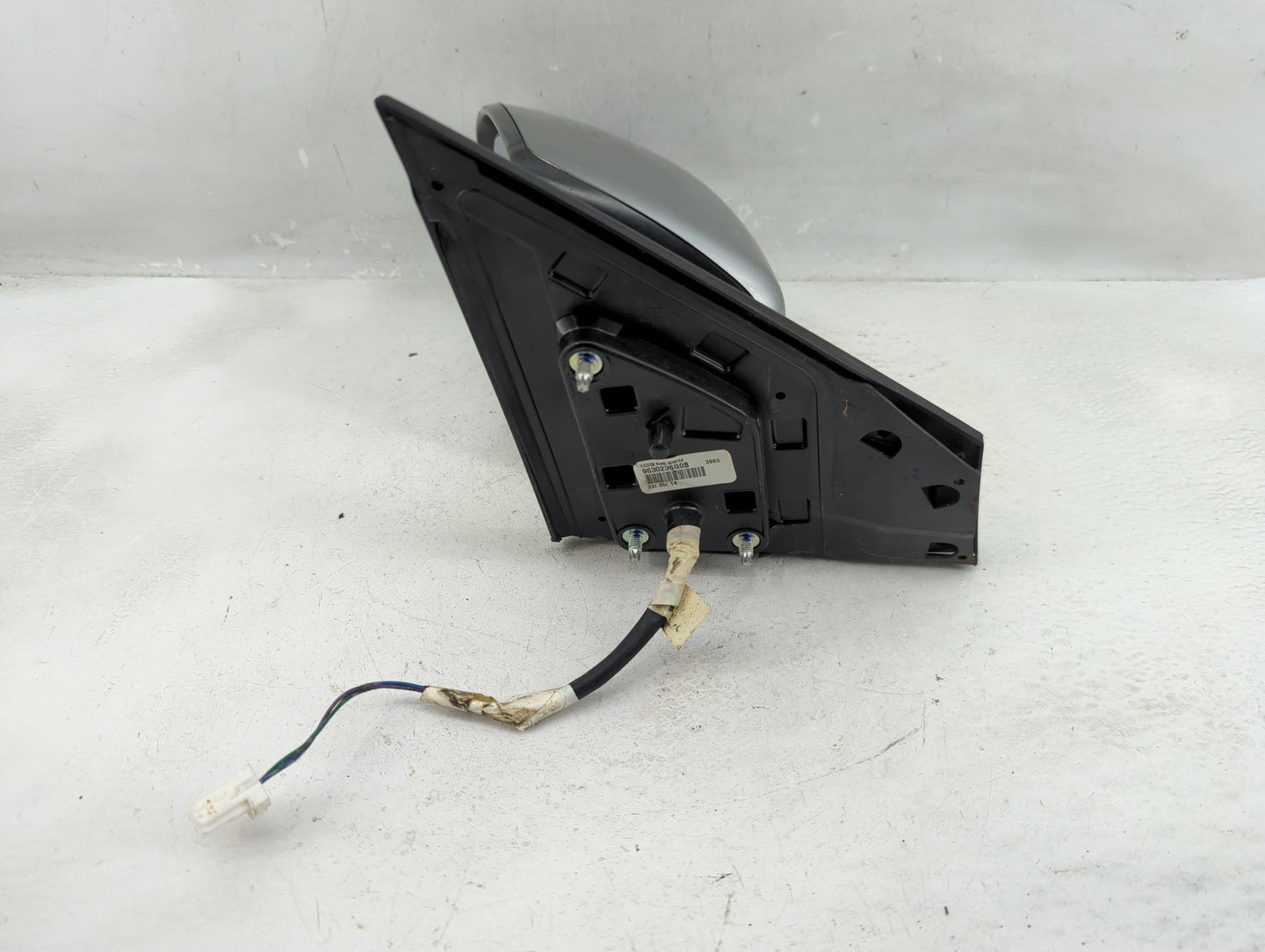 2013-2015 Nissan Sentra Driver Side View Mirror - Left Door Mirror OEM Used - Oemusedautoparts1.com