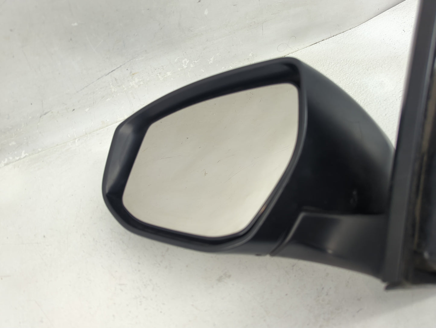 2013-2015 Nissan Sentra Driver Side View Mirror - Left Door Mirror OEM Used - Oemusedautoparts1.com