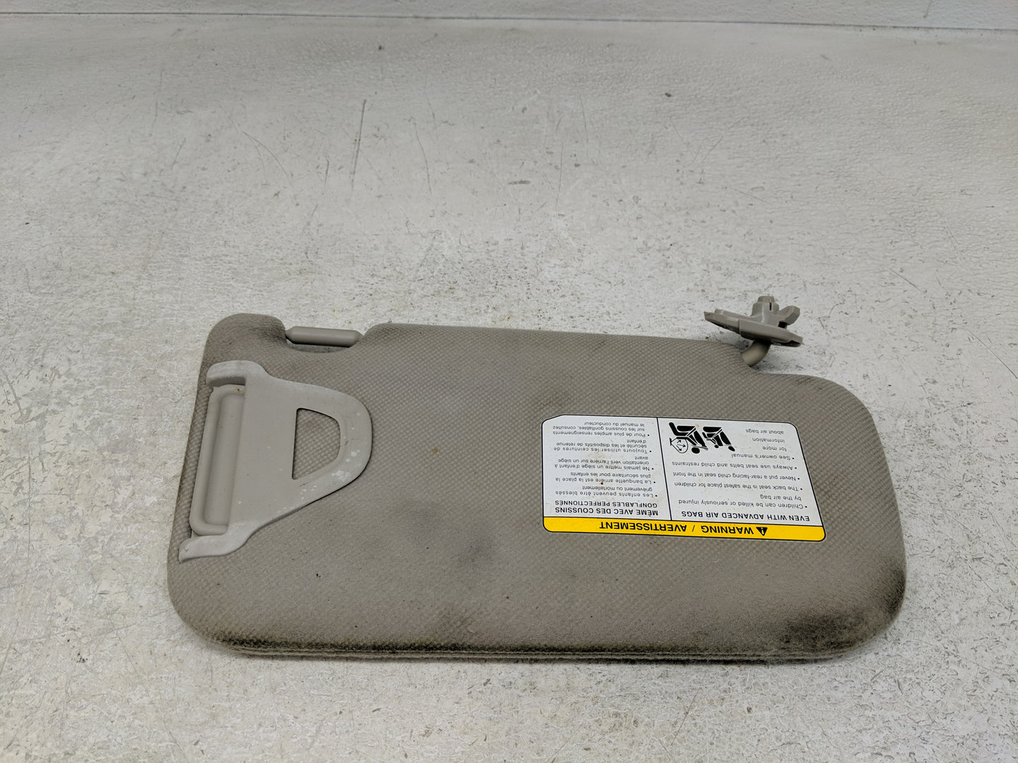 2013-2019 Nissan Sentra Sun Visor Shade Replacement Driver Left Mirror Fits Fits 2012 2013 2014 2015 2016 2017 2018 2019 OEM
