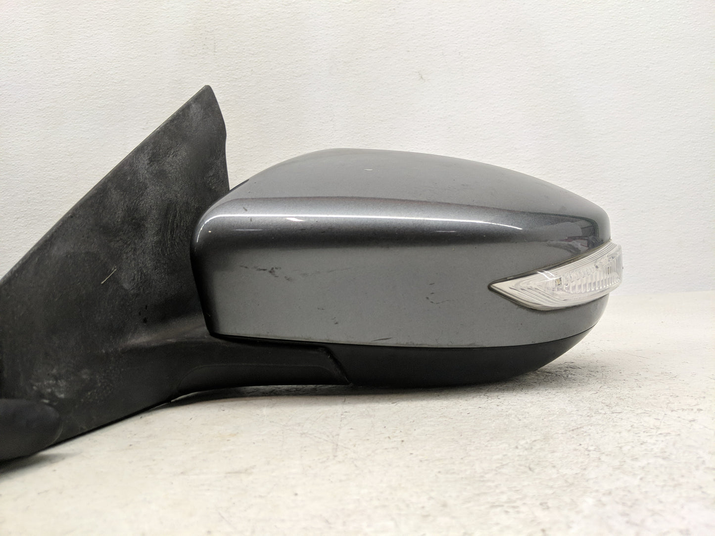2013-2015 Nissan Sentra Driver Side View Mirror - Left Door Mirror OEM Used - Oemusedautoparts1.com