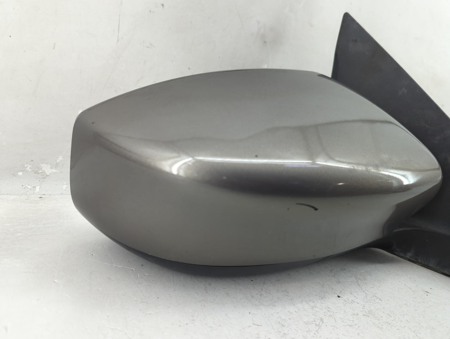 2013-2015 Nissan Sentra Passenger Side View Mirror - Right Door Mirror OEM Used - Oemusedautoparts1.com