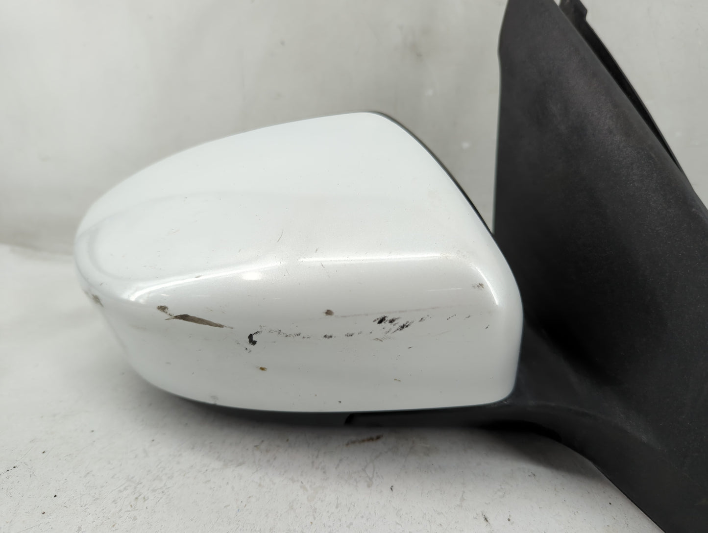 2013-2015 Nissan Sentra Passenger Side View Mirror - Right Door Mirror OEM Used - Oemusedautoparts1.com