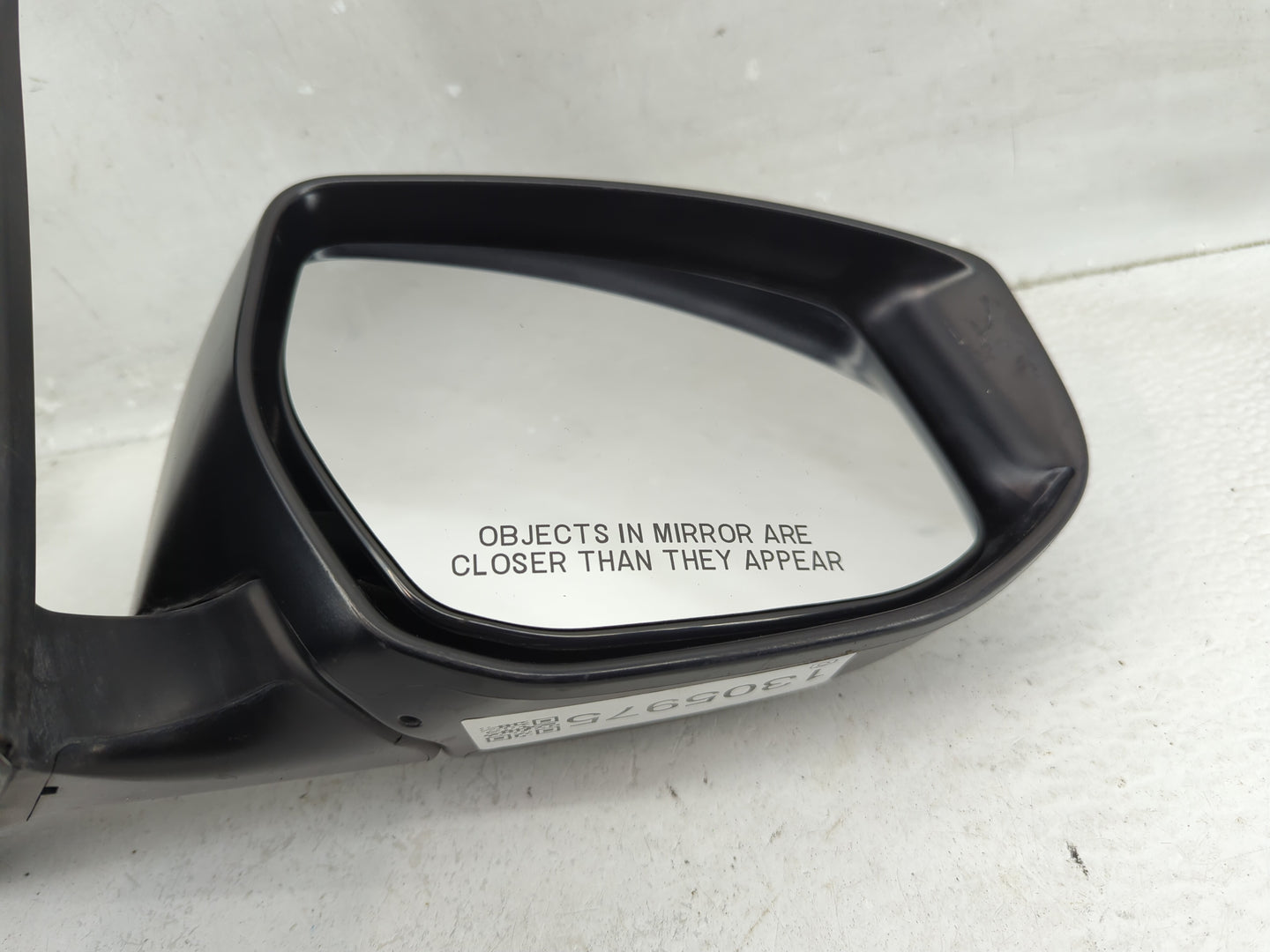 2013-2015 Nissan Sentra Passenger Side View Mirror - Right Door Mirror OEM Used - Oemusedautoparts1.com