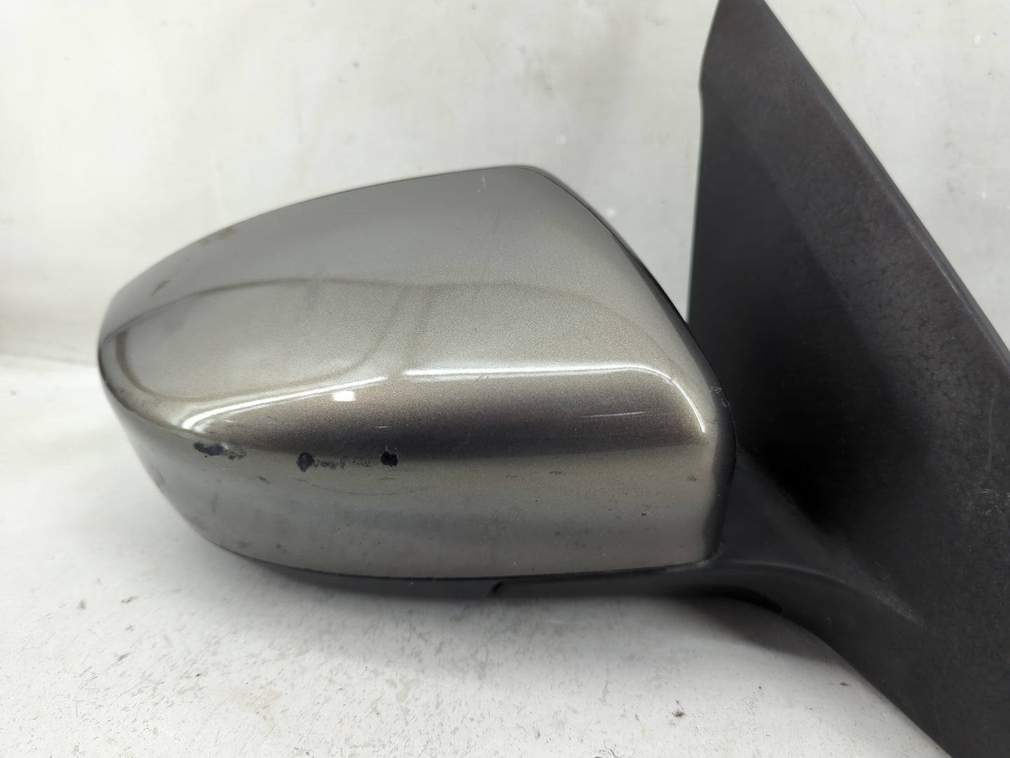 2013-2015 Nissan Sentra Passenger Side View Mirror - Right Door Mirror OEM Used - Oemusedautoparts1.com