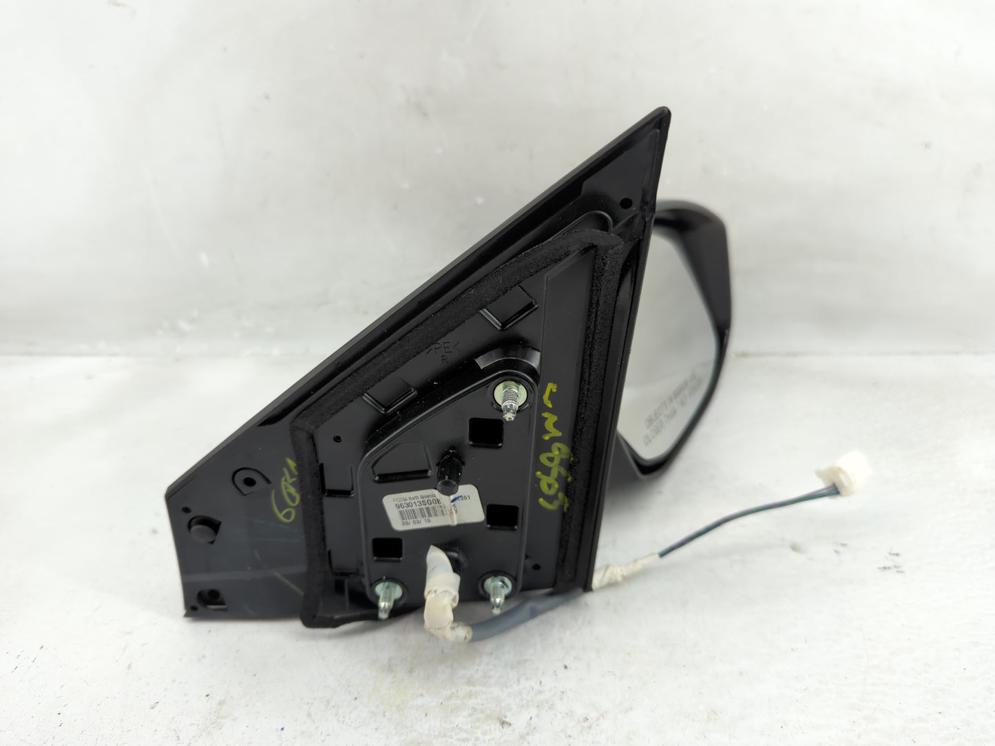 2013-2015 Nissan Sentra Passenger Side View Mirror - Right Door Mirror OEM Used - Oemusedautoparts1.com