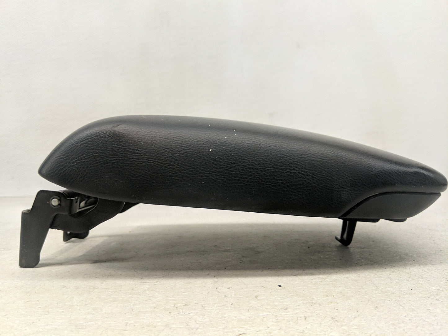 2015 Nissan Sentra Center Console Armrest Cover Lid Fits OEM Used Auto Parts - Oemusedautoparts1.com