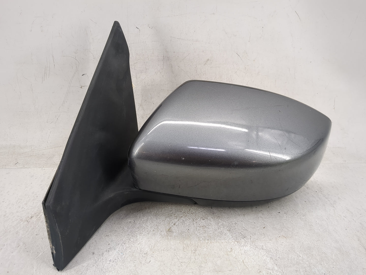 2013-2015 Nissan Sentra Driver Side View Mirror - Left Door Mirror OEM Used - Oemusedautoparts1.com