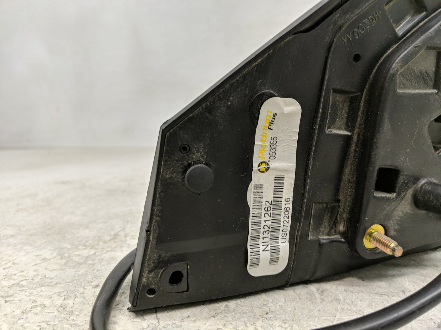 2013-2015 Nissan Sentra Passenger Side View Mirror - Right Door Mirror OEM Used - Oemusedautoparts1.com