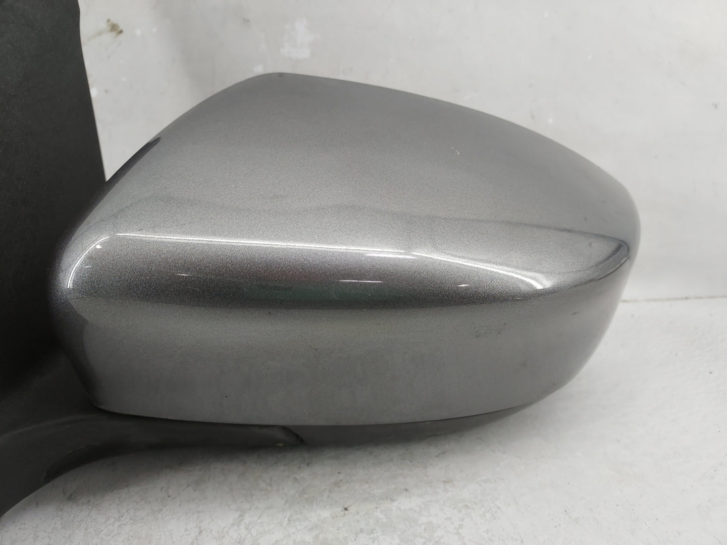 2013-2015 Nissan Sentra Driver Side View Mirror - Left Door Mirror OEM Used - Oemusedautoparts1.com