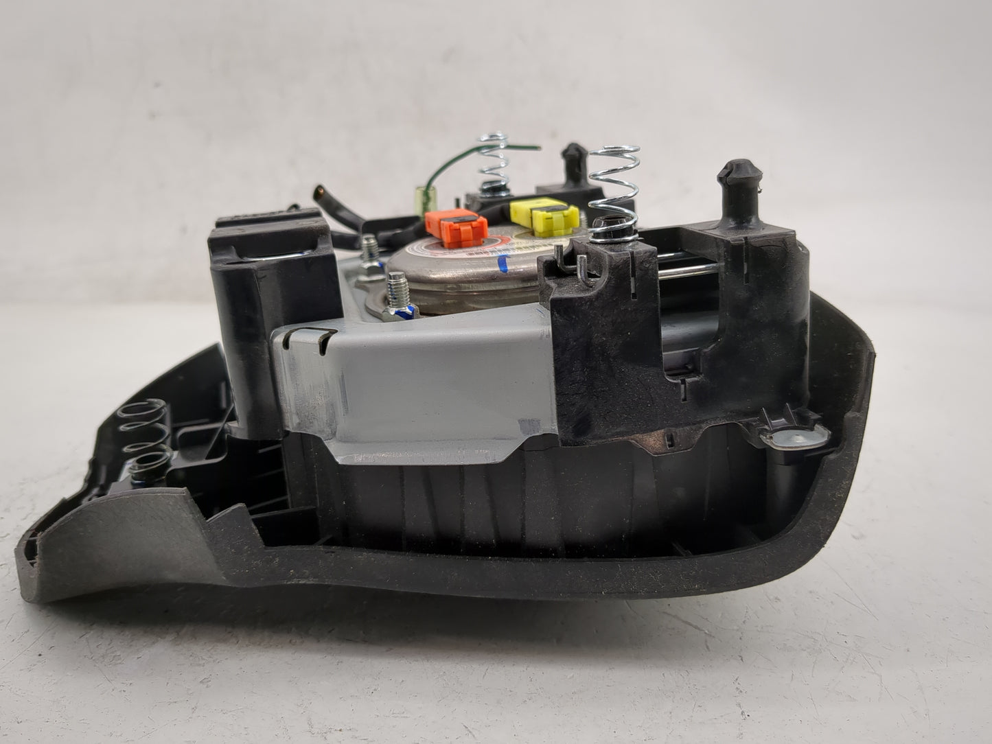 2013-2019 Nissan Sentra Air Bag Driver Left Steering Wheel Mounted Fits Fits 2013 2014 2015 2016 2017 2018 2019 OEM Used Aut