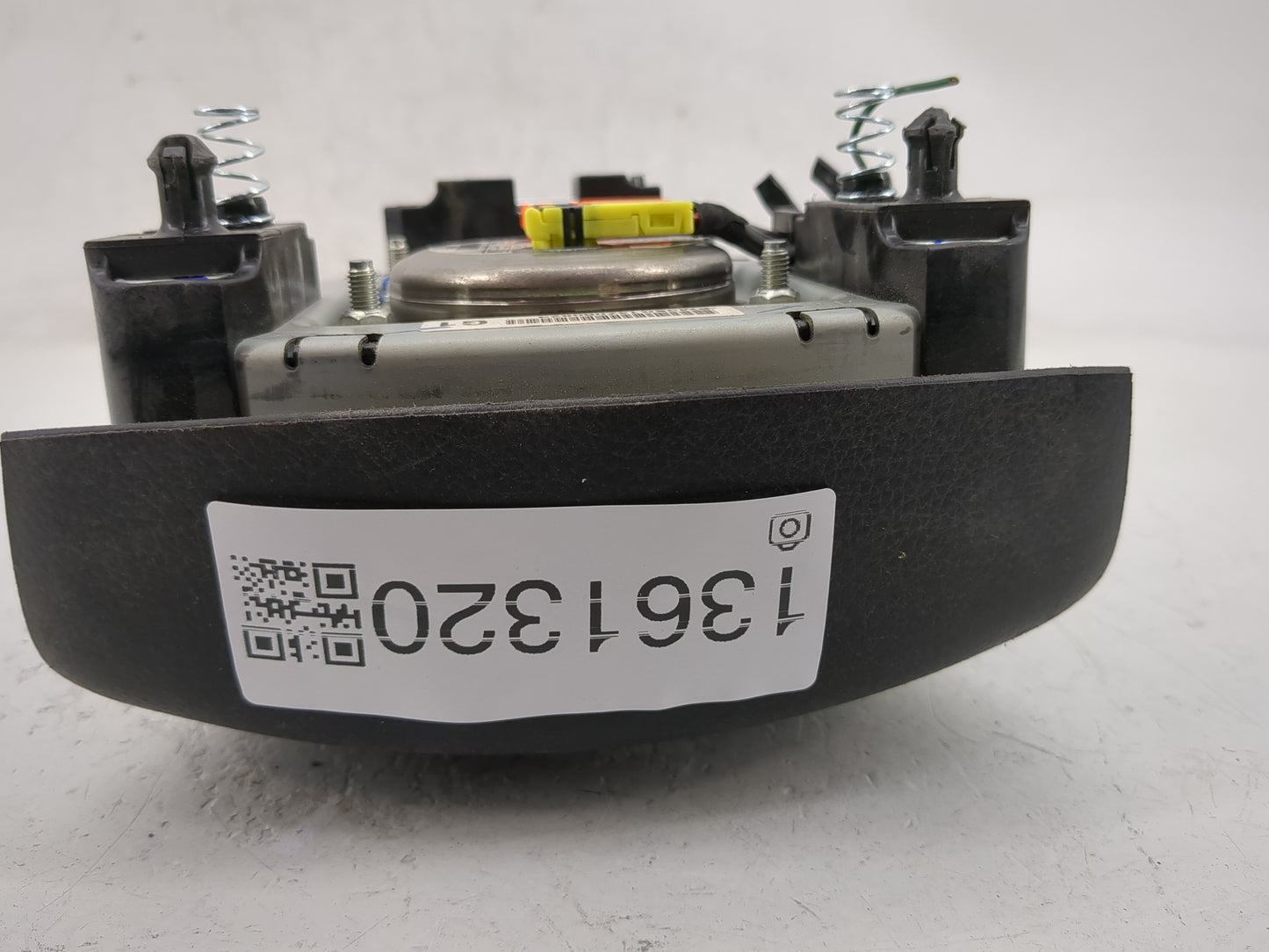 2013-2019 Nissan Sentra Air Bag Driver Left Steering Wheel Mounted Fits Fits 2013 2014 2015 2016 2017 2018 2019 OEM Used Aut