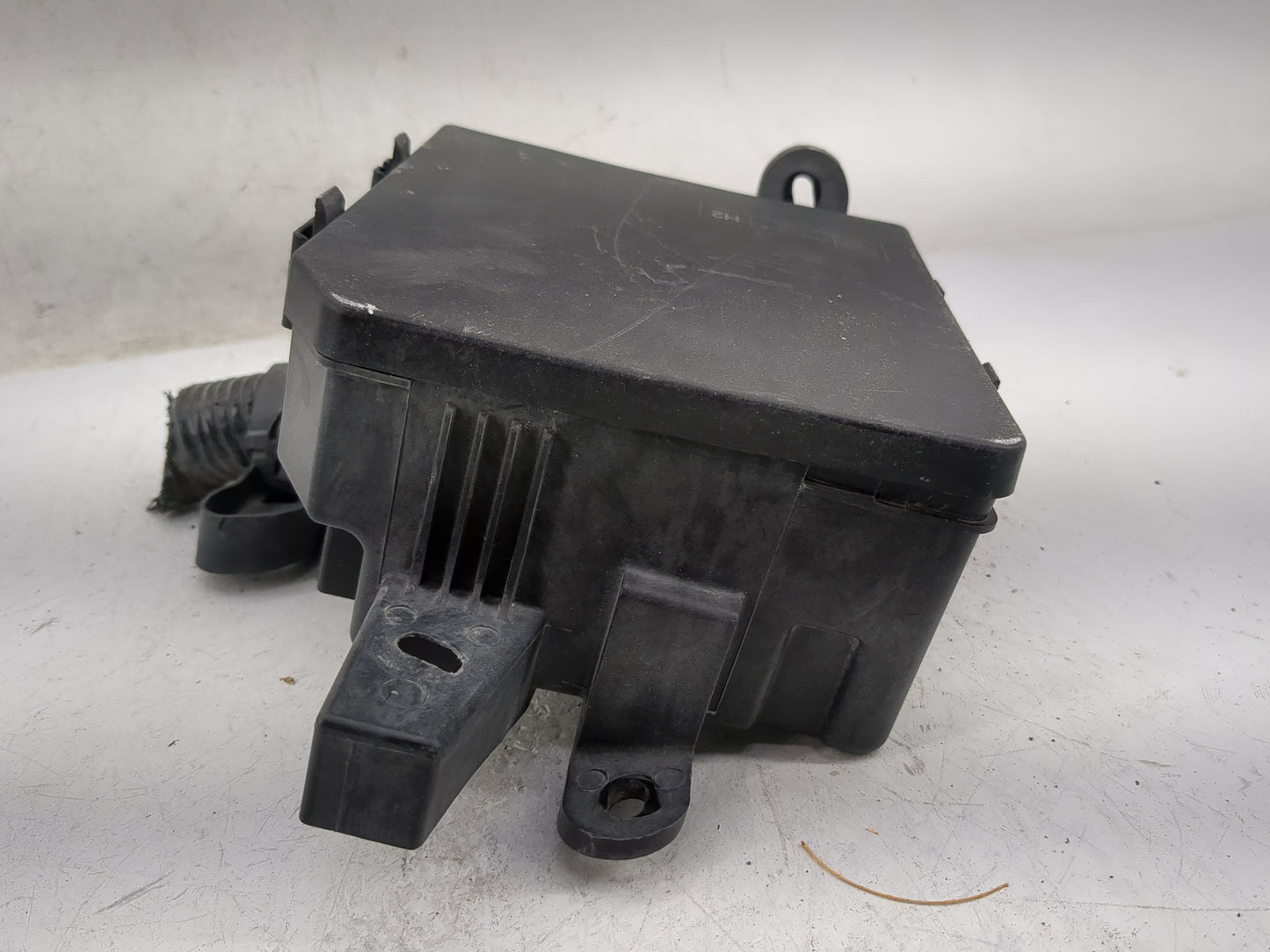 2013-2019 Nissan Sentra Fusebox Fuse Box Panel Relay Module P/N:284B7 3RA1B Fits Fits 2013 2014 2015 2016 2017 2018 2019 OEM