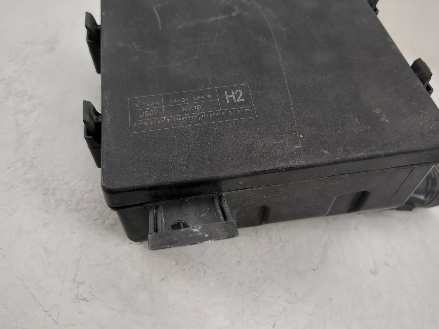 2013-2019 Nissan Sentra Fusebox Fuse Box Panel Relay Module P/N:284B7 3RA1B Fits Fits 2013 2014 2015 2016 2017 2018 2019 OEM