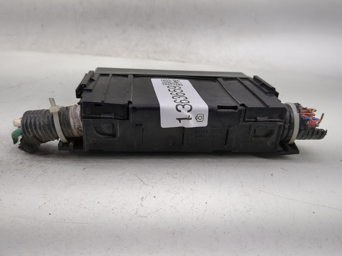2013-2019 Nissan Sentra Fusebox Fuse Box Panel Relay Module P/N:24382 EW70B Fits Fits 2013 2014 2015 2016 2017 2018 2019 OEM