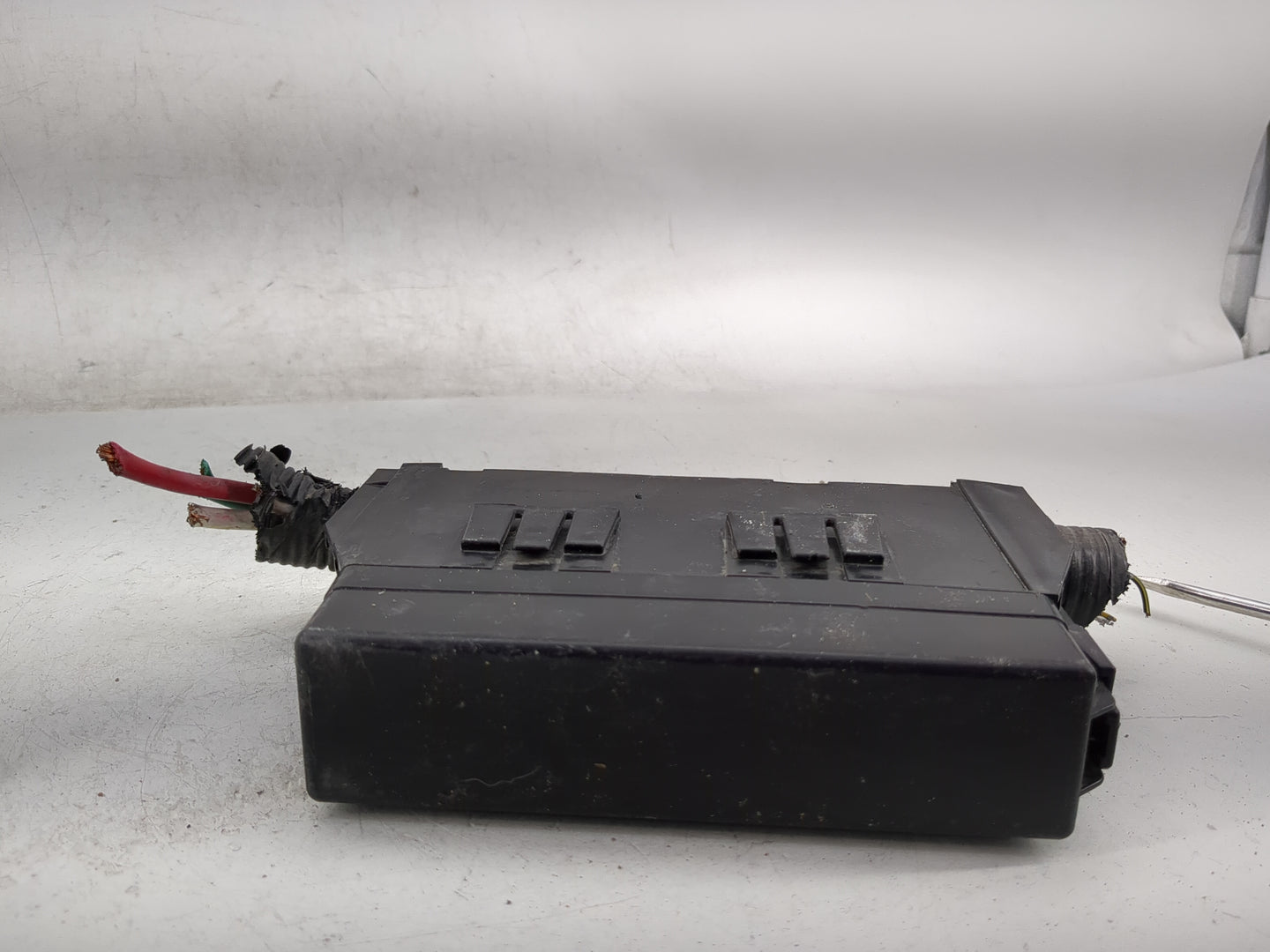 2013-2019 Nissan Sentra Fusebox Fuse Box Panel Relay Module P/N:24382 EW70B Fits Fits 2013 2014 2015 2016 2017 2018 2019 OEM
