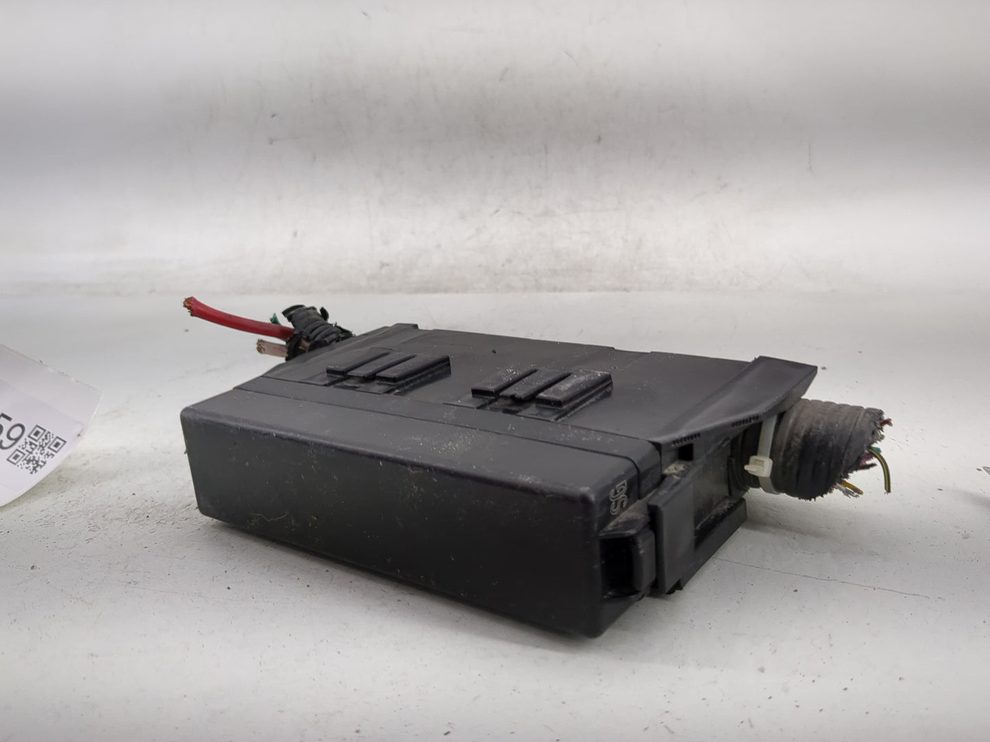 2013-2019 Nissan Sentra Fusebox Fuse Box Panel Relay Module P/N:24382 EW70B Fits Fits 2013 2014 2015 2016 2017 2018 2019 OEM